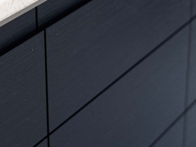 csm_DarkCloseup_afc02ba566